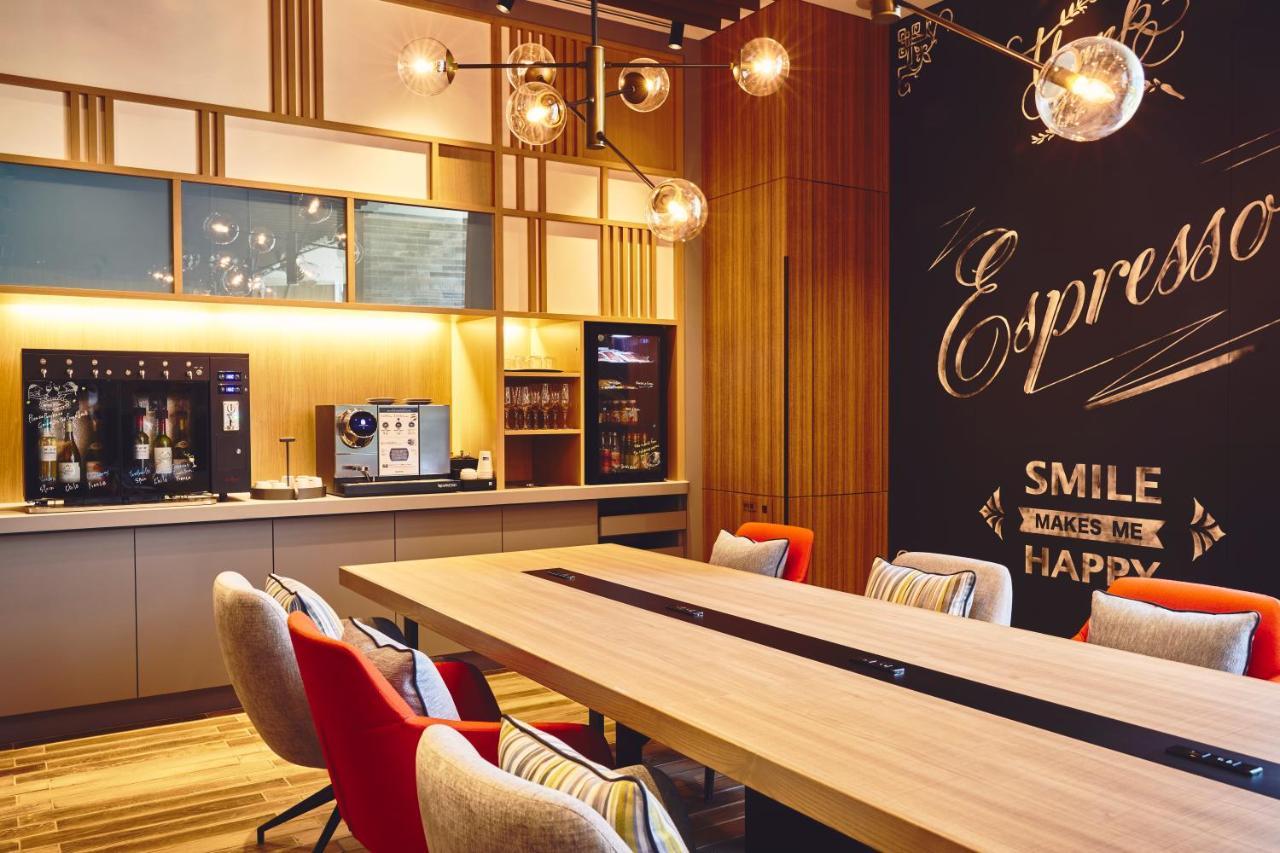 Holiday Inn Express Osaka City Centre- Midosuji By Ihg Exterior photo